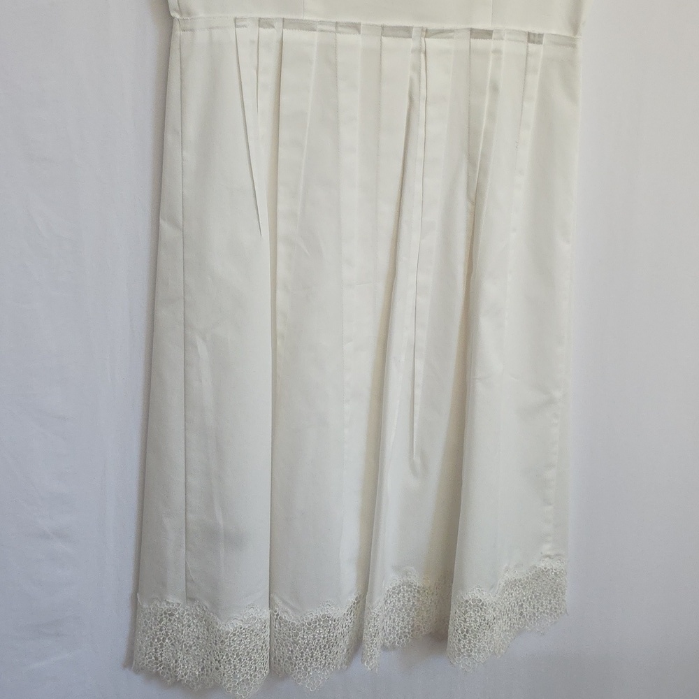 Elie Tahari White Dress w/Lace, Sequins, Rhinestones & Bead Accents. Size 2 - Picture 7 of 13